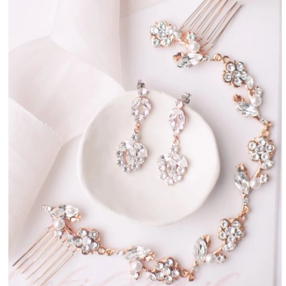Lindsay Marie Romantique Crystal & Pearl Hair Vine